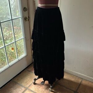 Poco Locos L black velvet maxi skirt . Western style.